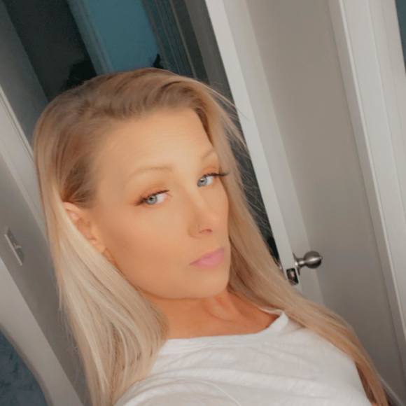 Meet your Posher, Lelee - Picture 1 of 1